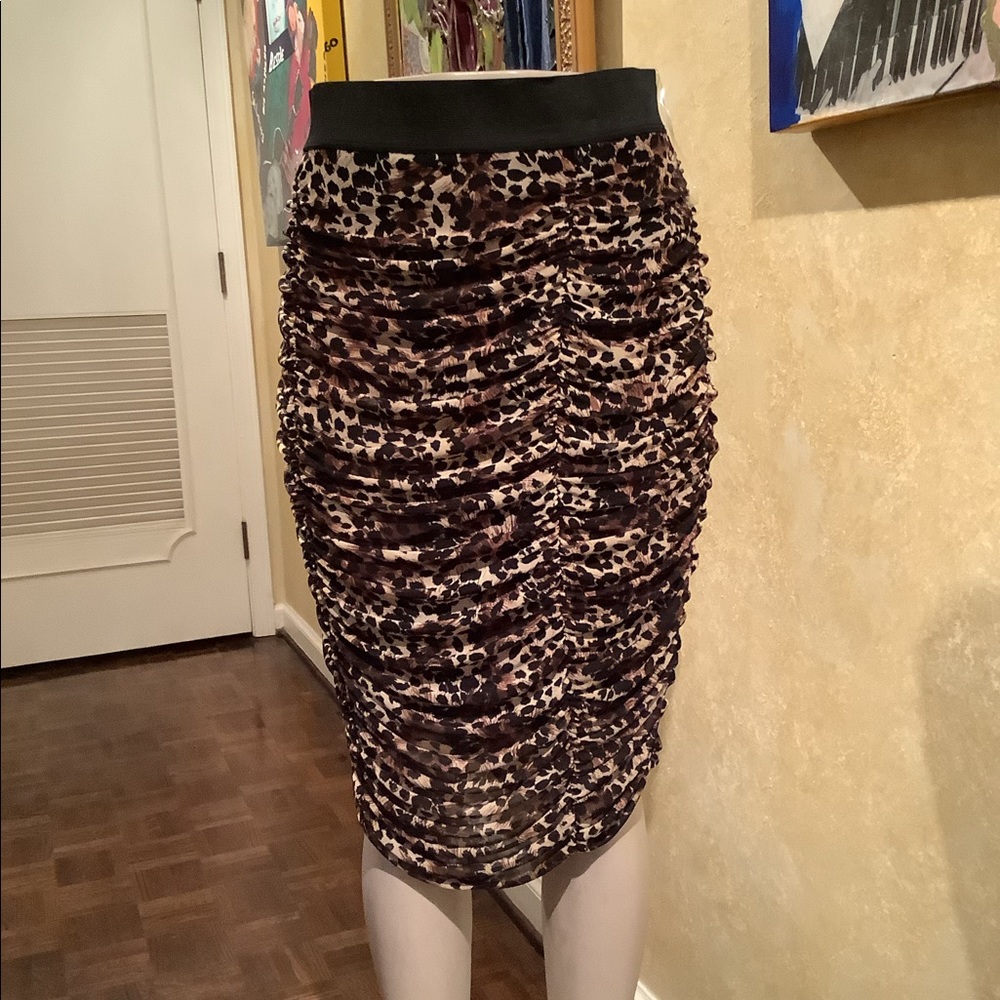 Lilian ribbed ruched skirt